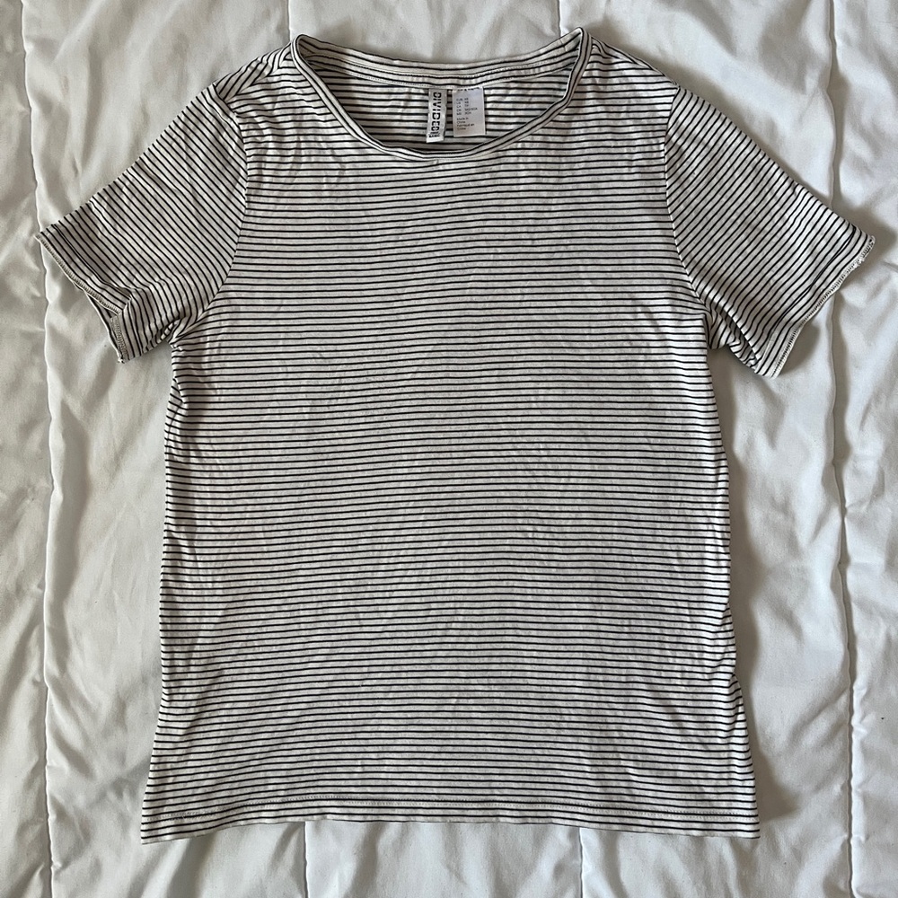 H&M Black and White Striped Short Sleeve Tee